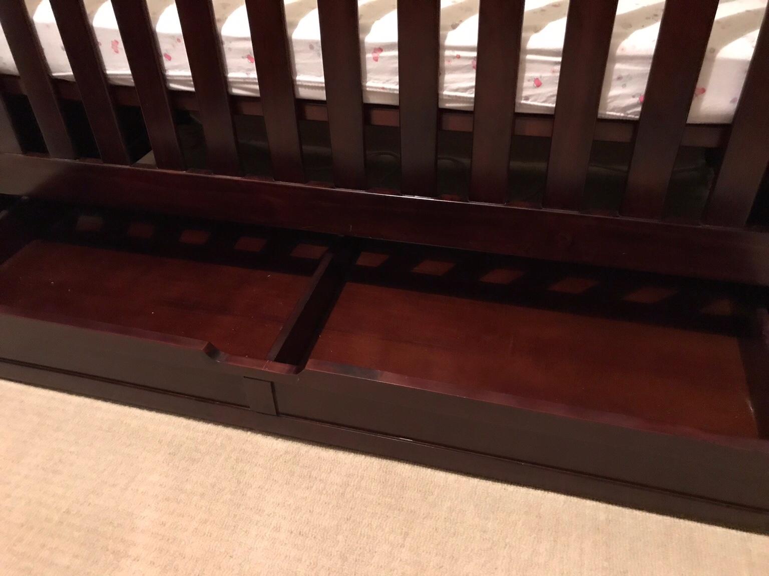 Silver cross dorchester cot bed hotsell