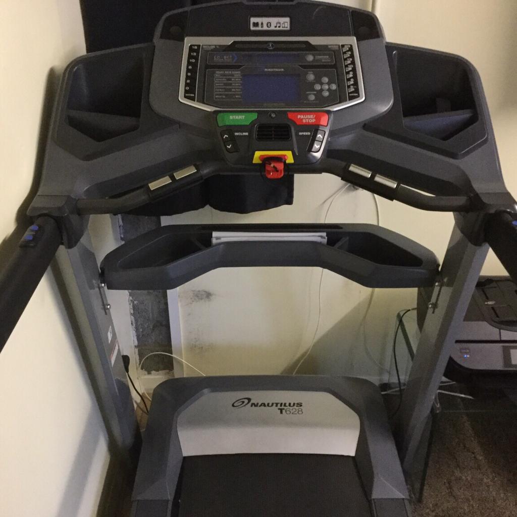 Nautilus t628 folding online treadmill