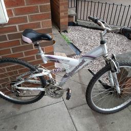 I'm  selling  a  female mountain bike in good werking order and good condition  it  has  21 gears   wheel size 26 inch frame  18 inch wanting  15 pounds no  offers   pickup only   darnal Sheffield  s9