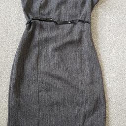 Dorothy Perkins dress size 10. very good condition. only worn once.