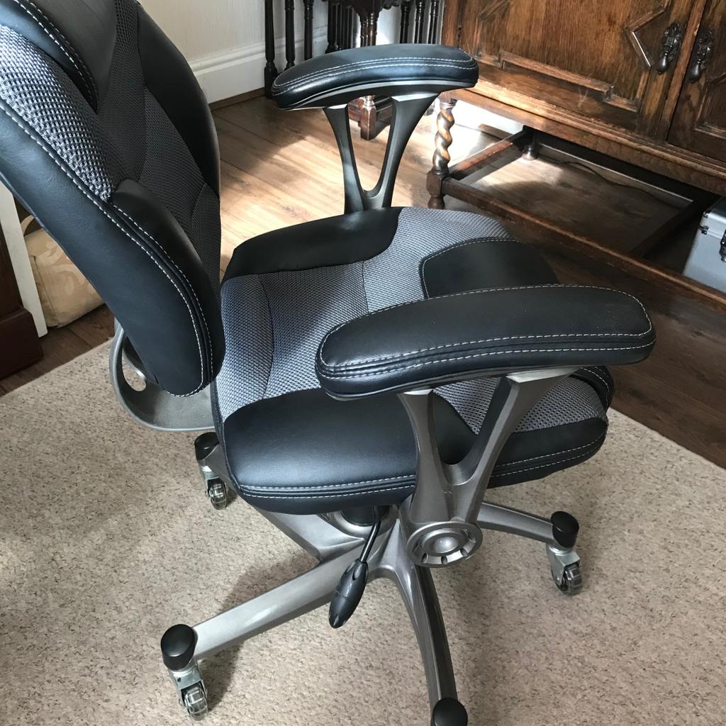Leather/Fabric Office Chair in Salford for £60.00 for sale Shpock