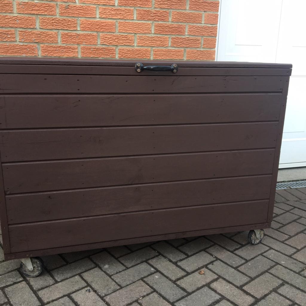 Wooden Horse Feed Box/Storage/Rugs Feed Bin in SR3 Sunderland für 130