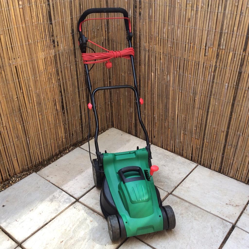 QUALCAST 1600W ELECTRIC 37CM ROTARY LAWNMOWER in IG3 Redbridge for £40.