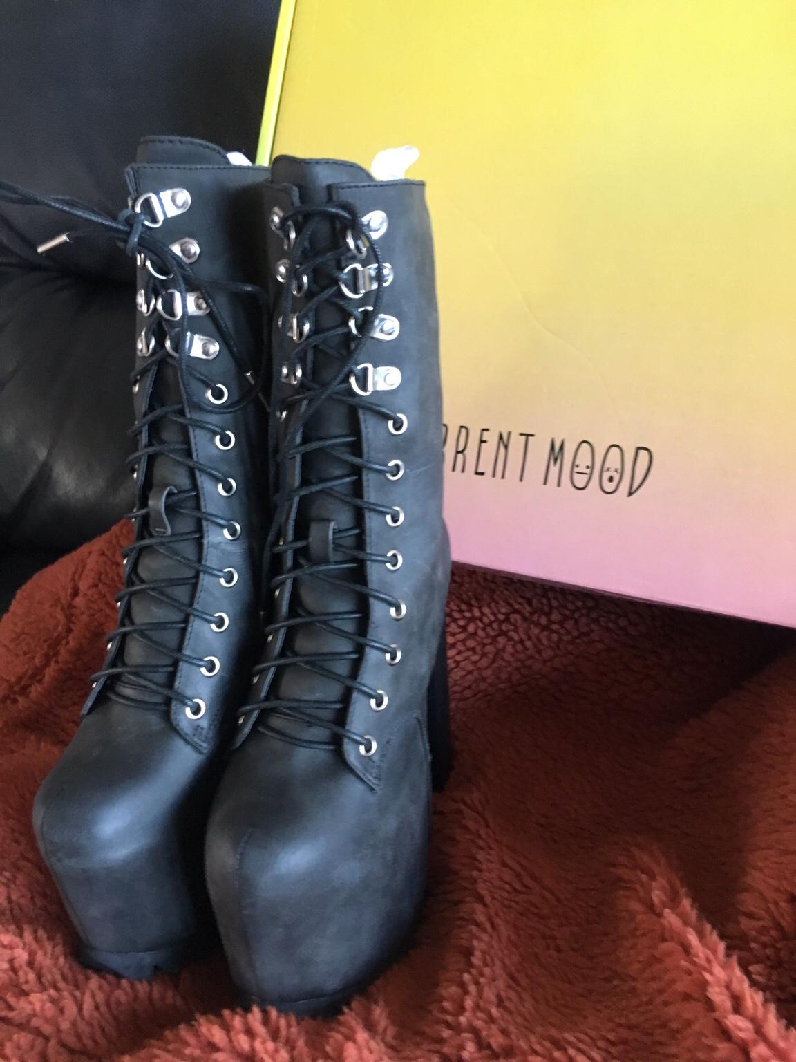 Dolls kill hot sale nola boots