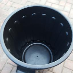 I've got 2 lockable dustbin for sale ideal for animal food storage .or use it for extra waste if wheelie bin gets full .or paint them and use for your toy storage many uses.  or good for compost rotting food waste down £3 Each.