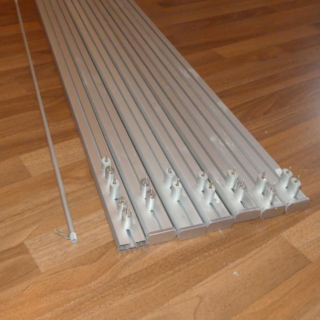 IKEA Gardinenschiene 3läufig, 420 cm in 76669 Bad Schönborn für 50,00 € zum Verkauf Shpock DE