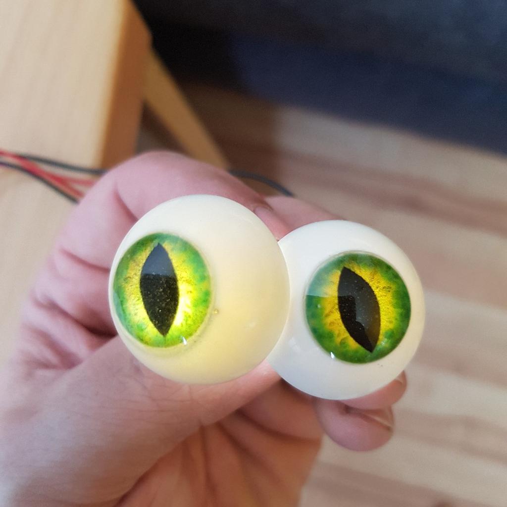 LED Augen in 8101 Gratkorn für 15,00 € zum Verkauf