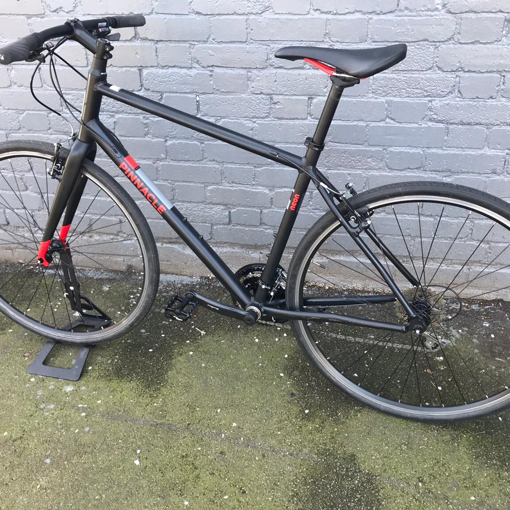 pinnacle neon 1 hybrid bike