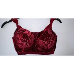 So flattering but no longer fits!! 34D. Need gone !!