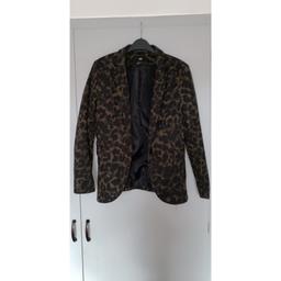 Worn a few times but no longer wear. Perfect for work! Size 8. Need gone! #leopardprintblazer #handm #blazer