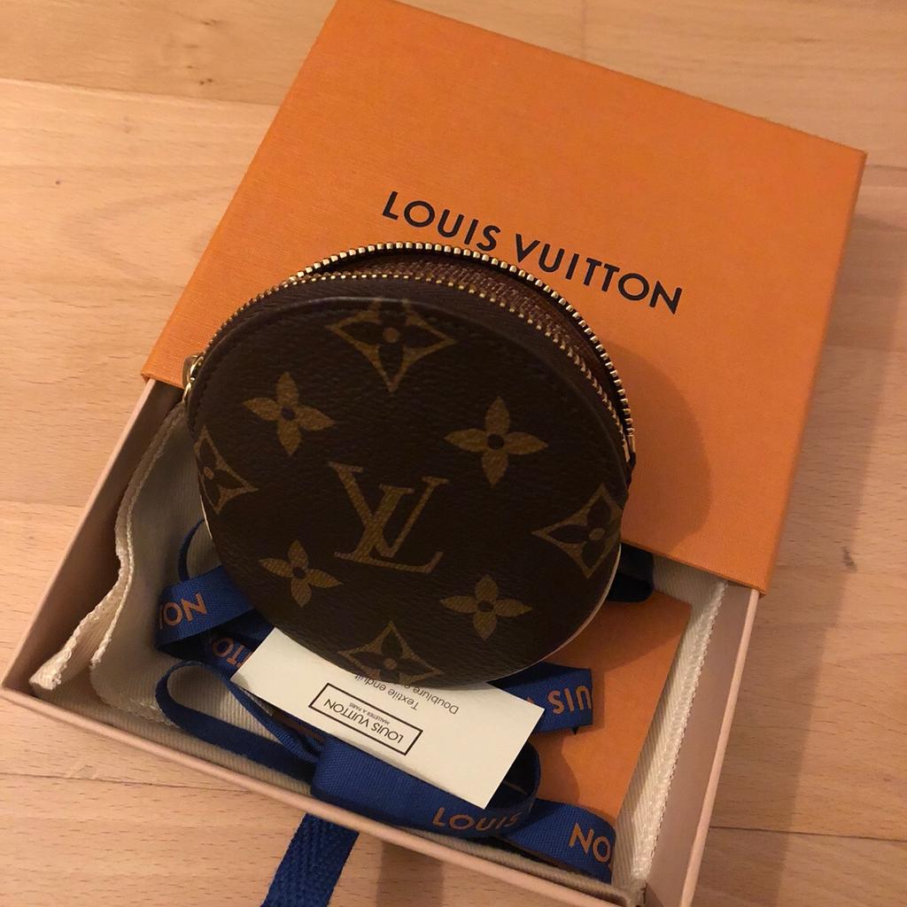 Louis VUITTON Portemonnaie aus Leinen mit polychromem M…