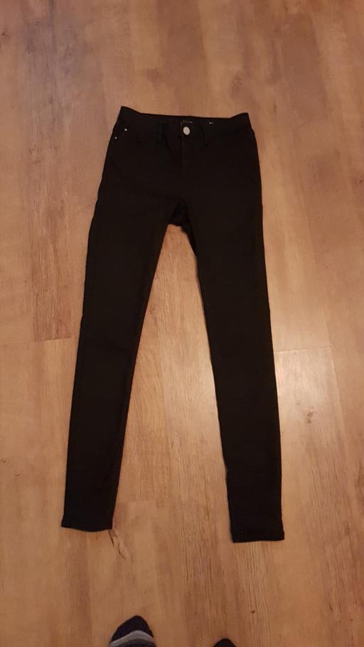  — ladies trousers