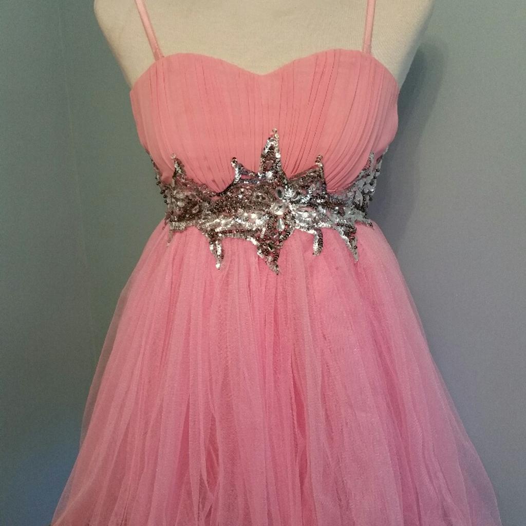 JUNIOR SCHOOL YEAR 6 PROM DRESS in Dudley for £60.00 for sale | Shpock