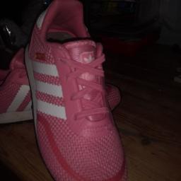 girls size 9 Adidas trainers. Good clean condition. collection Knuzden Blackburn £8