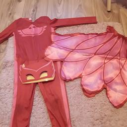 PJ Masks Owlette costume, aged 4-6. Outfit includes wings and mask, worn only once.
