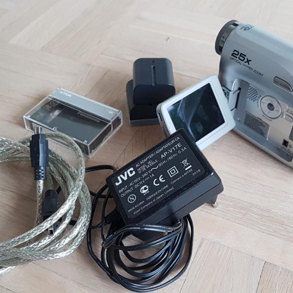 JVC Digital Camcorder GRD325E in 51467 Bergisch Gladbach für 35,00
