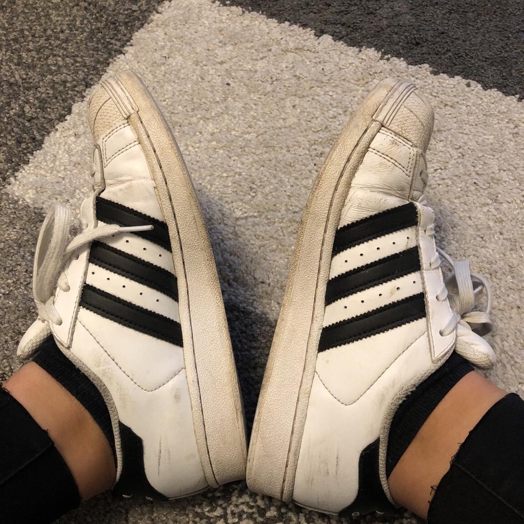 Adidas Superstar Damen Gr. 39 in 72108 Rottenburg am Neckar fr 10,00  zum  Verkauf | Shpock DE