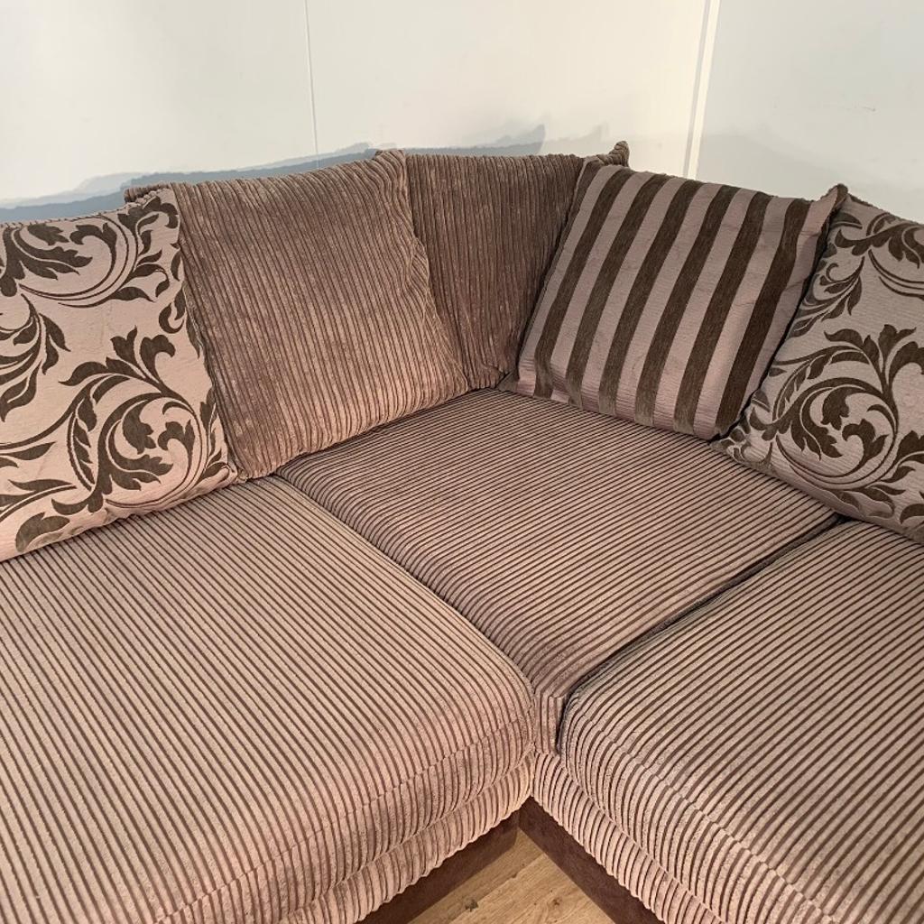 Brown DFS corner sofa / free delivery in SW8 London for £280.00 for