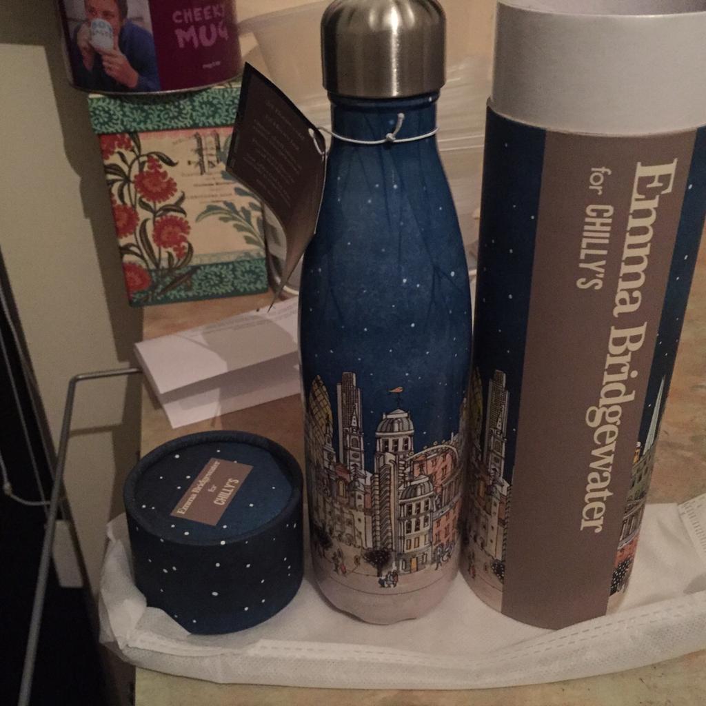 Emma Bridgewater 500ml Chilly’s water bottle in LU4 Luton für £ 18,00