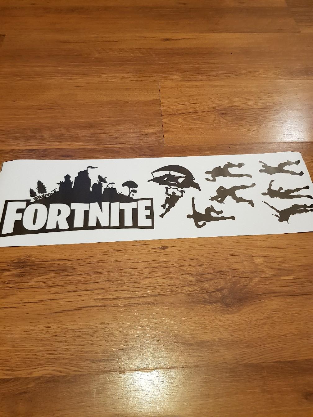 Fortnite Wall stickers. New. in ME16 Maidstone für £ 5,00 zum Verkauf ...