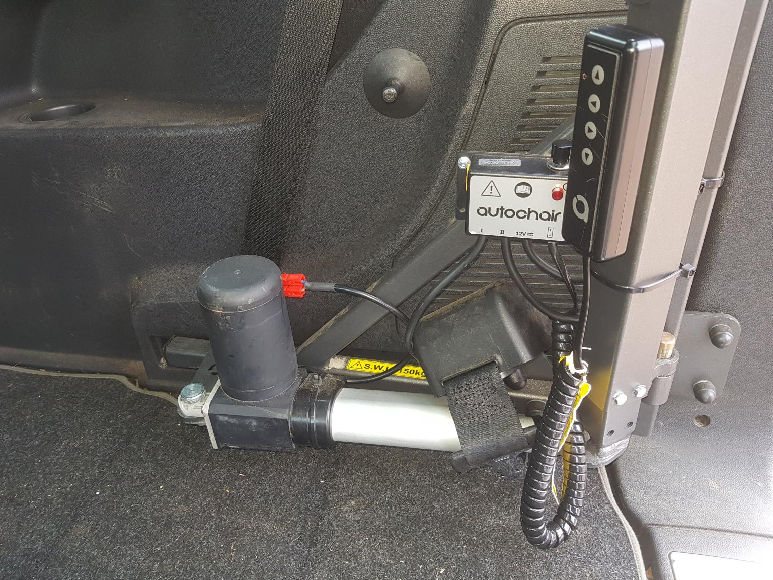 Autochair Mobility Scooter Hoist in SN15 Chippenham for £250.00 for