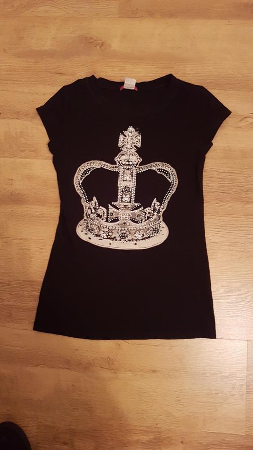  — ladies top