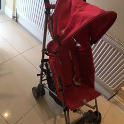 Maclaren red stroller, with rain cover.
I bought it second hand and I’ve hardly used it. I don’t have have much use for it anymore. Good condition collection only