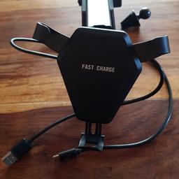 In perfect condition car fast charger , comes with charger.
