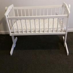 With the swinging crib your baby can drift gently off to sleep with a soothing rocking motion. In a contemporary design, this beautiful crib is the perfect place for your new baby to sleep. It has been used for 5 months and is in perfect condition.

Collection only
Item location Harrow HA3 
Cash only
Price £50