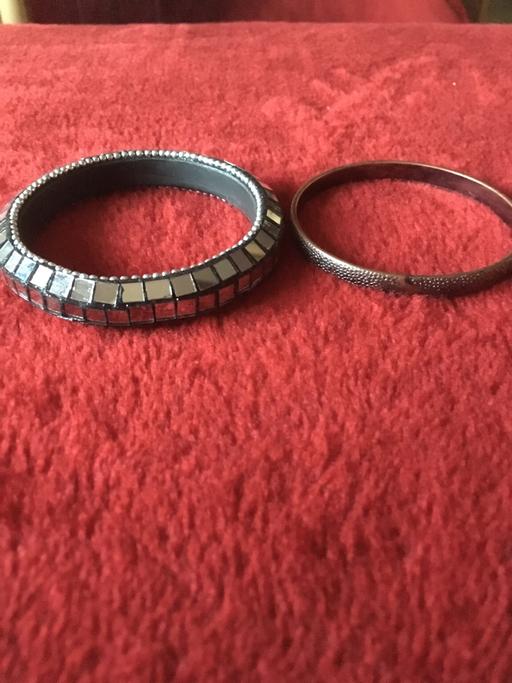 Buy & Sell North Northamptonshire Earlstrees Industrial Estate - North Northamptonshire - Photos for Bangles costume jewellery 