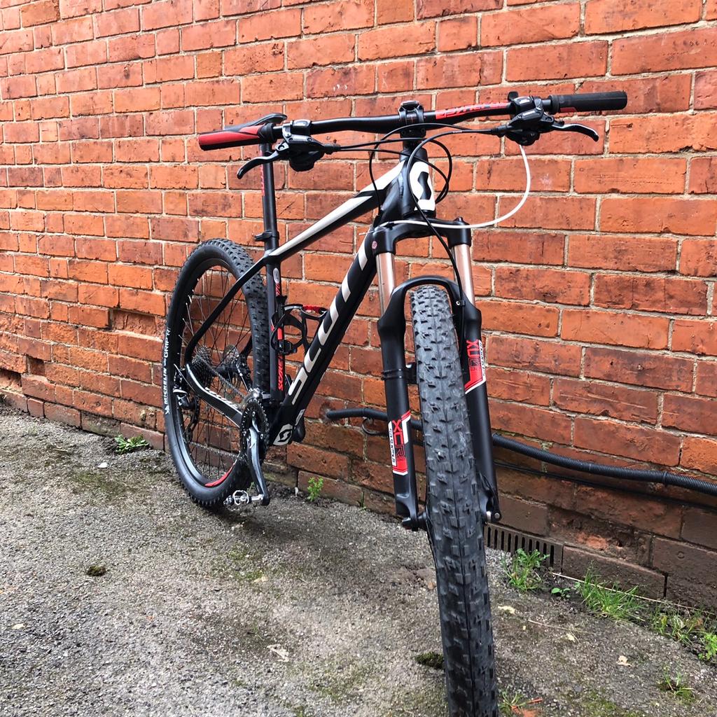 Scott Scale 970 2016 Mountain Bike size L in SL5 Ascot for 500.00