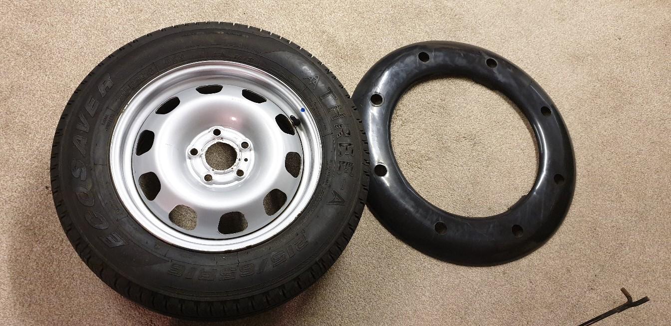 Dacia Duster full size spare wheel kit. in SA10 Glais für 99,00 £ zum Verkauf Shpock DE