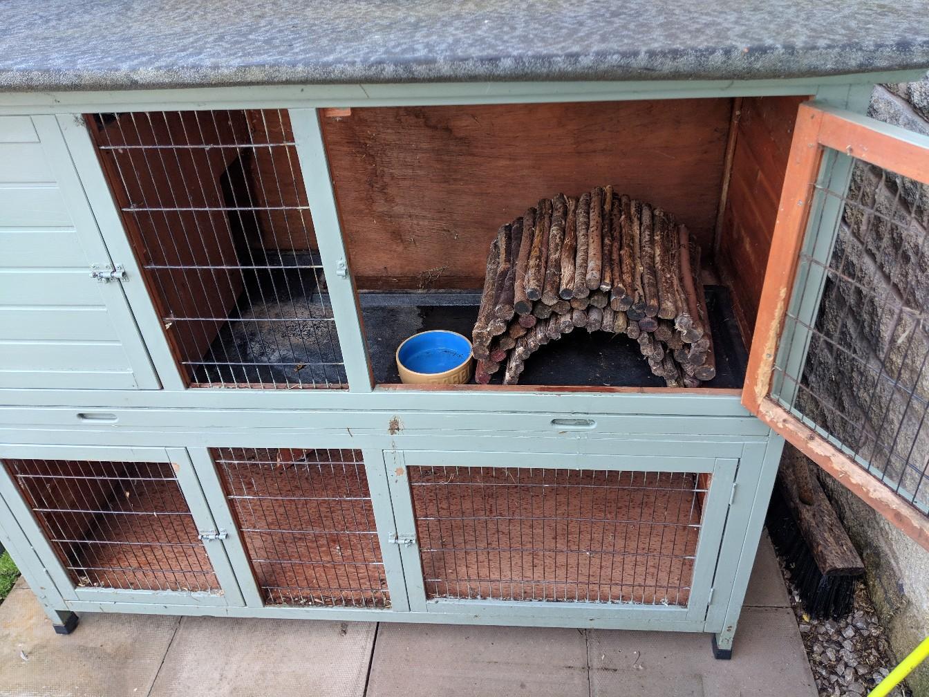 Rabbit Hutch for sale. in LS2 Leeds für 40,00 £ zum Verkauf Shpock DE