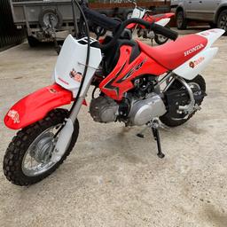 Crf Honda 2017 like brand new 50f first will see will take 1200 Ono
