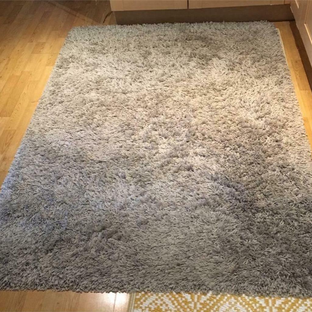 IKEA PERSBY LARGE DEEP PILE GREY SHAGGY RUG in N16 Hackney for £20.00