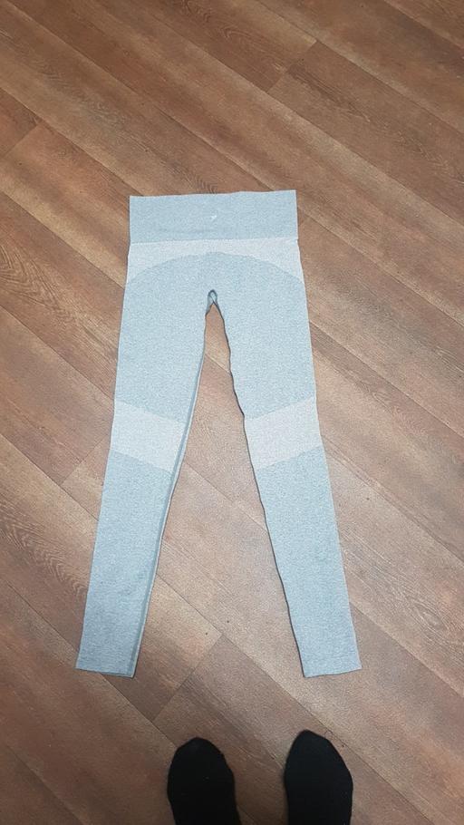  — ladies fitness wear