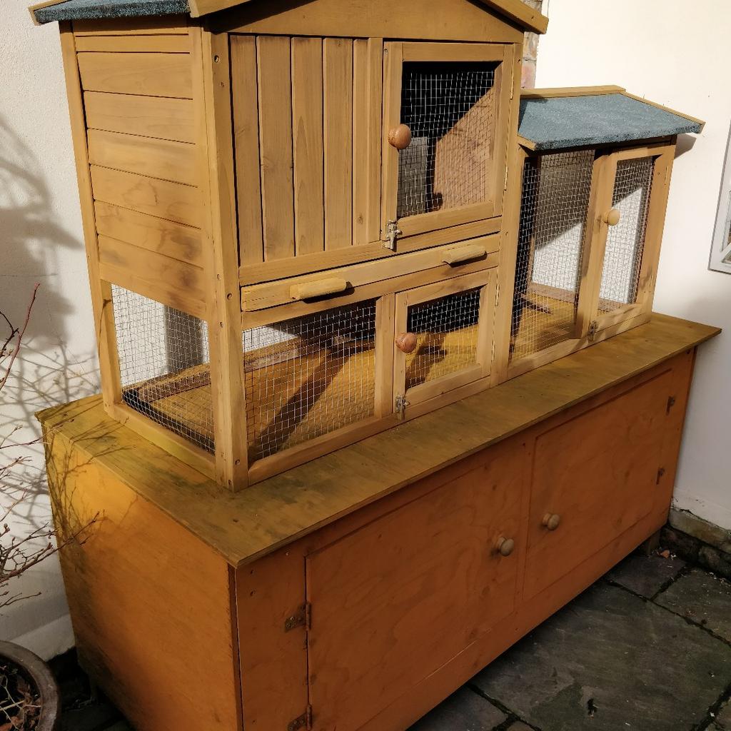 Rabbit hutch + accessories run etc in RM12 London for £65.00 for sale