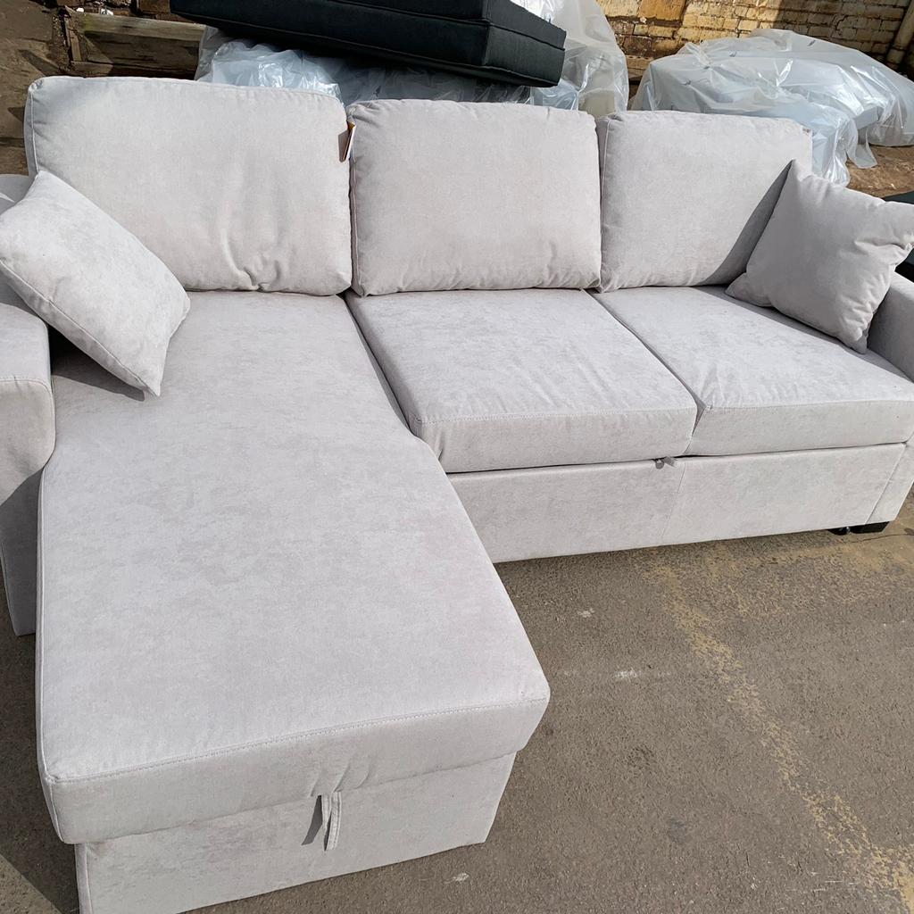 Habitat reagan right corner on sale fabric sofa bed