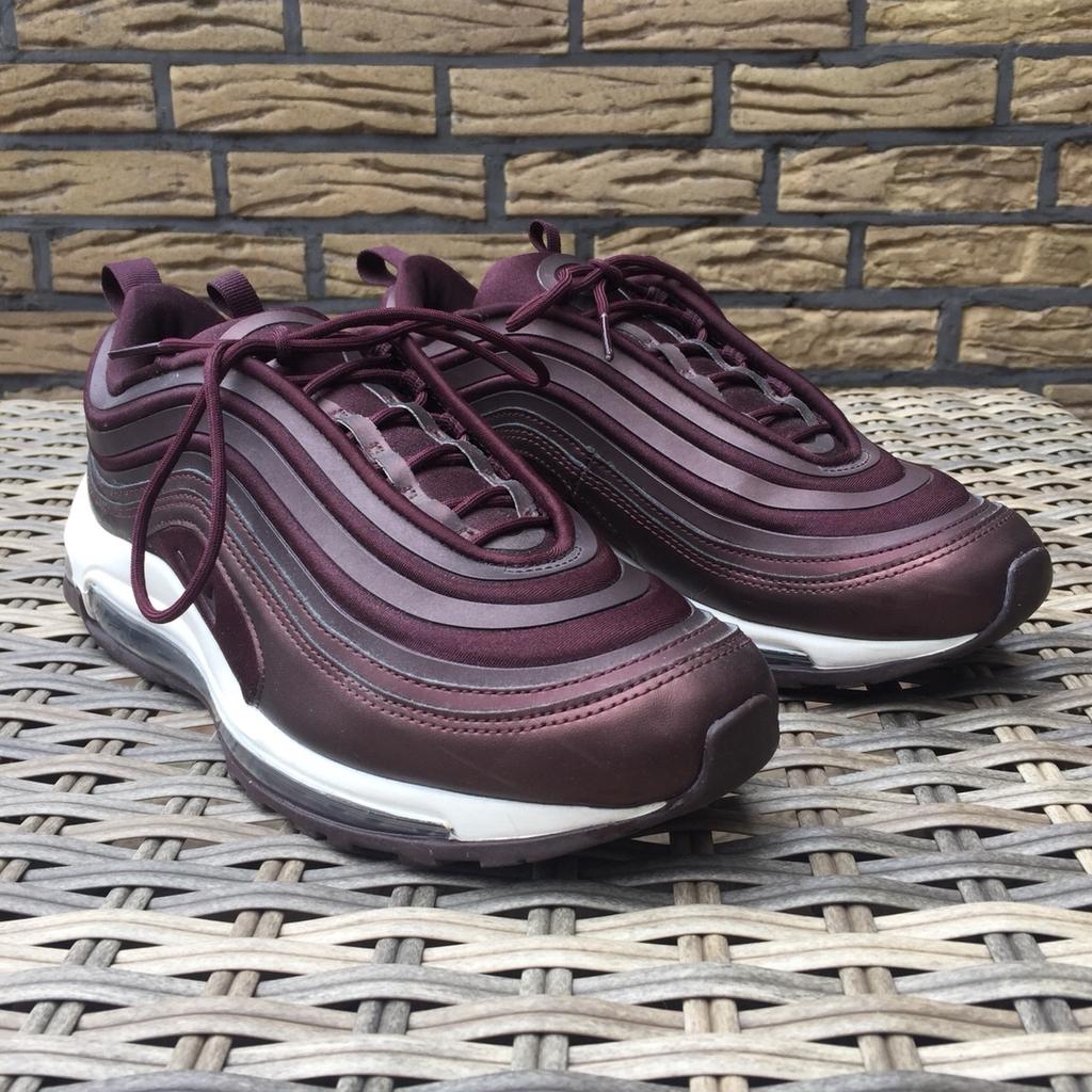 Nike store 97er lila