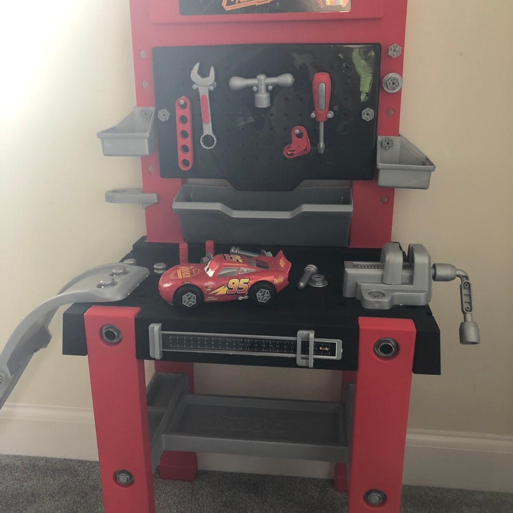 Lightning mcqueen cheap tool bench