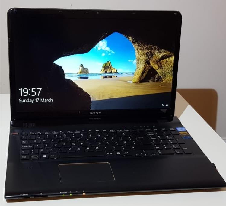 Sony Vaio Sve171G12M À VENDRE! - FR