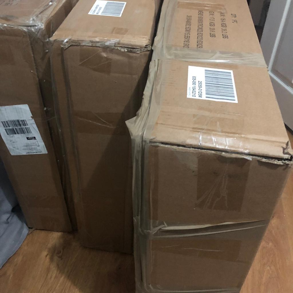 Table chair in L11 Liverpool für £ 50,00 zum Verkauf | Shpock AT