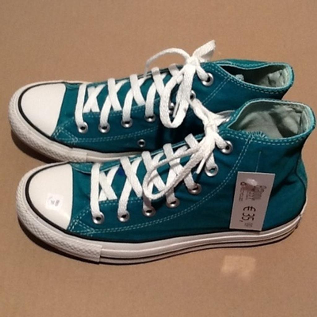 Converse verde outlet bottiglia