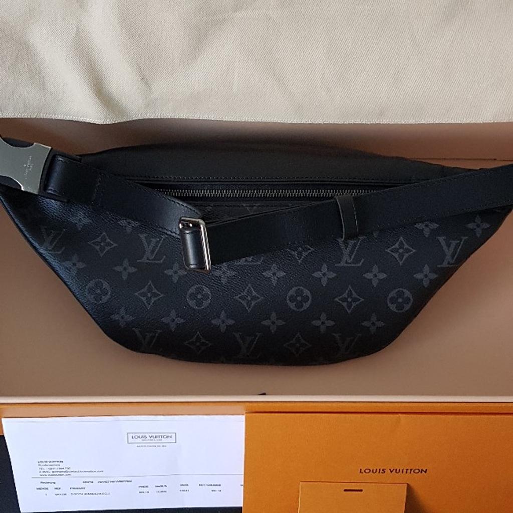 Sold at Auction: LOUIS VUITTON Bauchtasche OUTDOOR BUMBAG, Koll