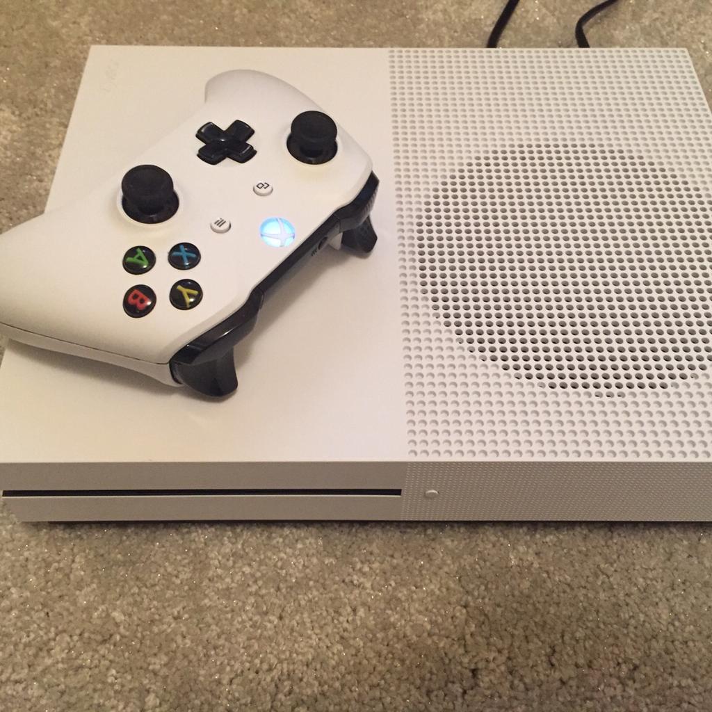 Xbox One S 1 TB in East Tilbury for £130.00 for sale | Shpock