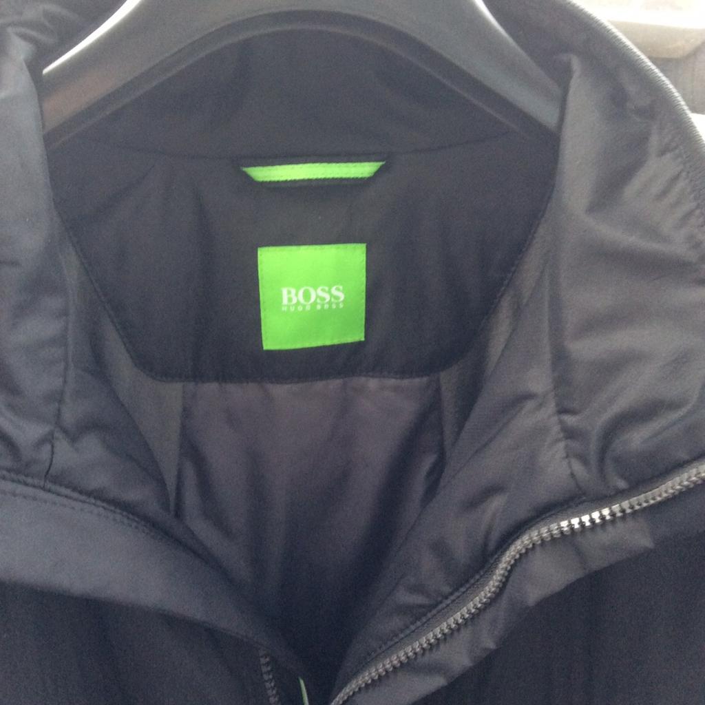 Hugo boss green discount label jacket