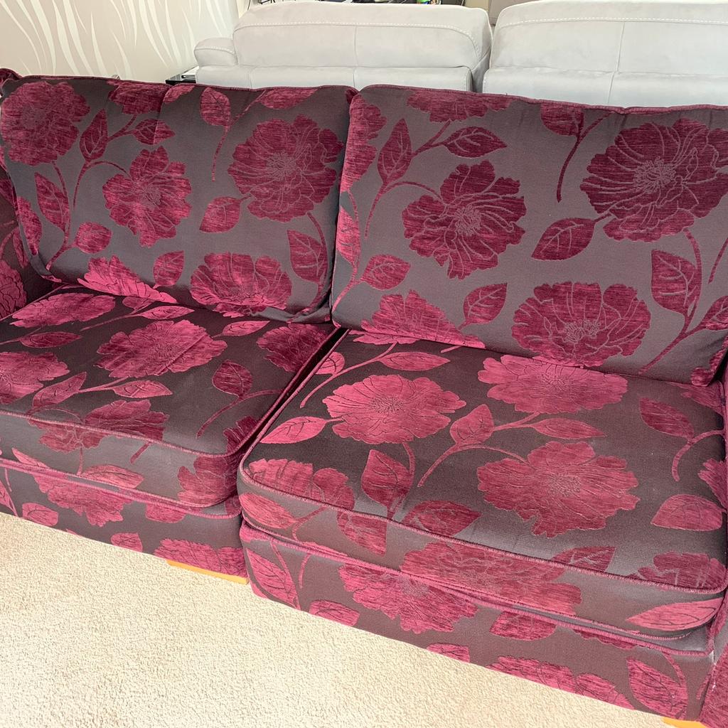 2 and 3 seater sofas in BS16 Green für £ 50,00 zum Verkauf Shpock AT