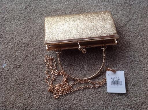 Buy & Sell West Midlands Birmingham - Photos for Gold evening bag brand new