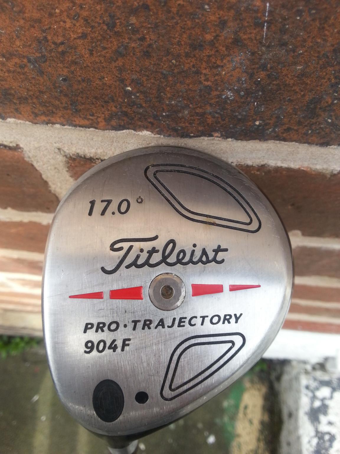 Titleist left handed golf club in WA9 Helens für 15,00 £ zum Verkauf