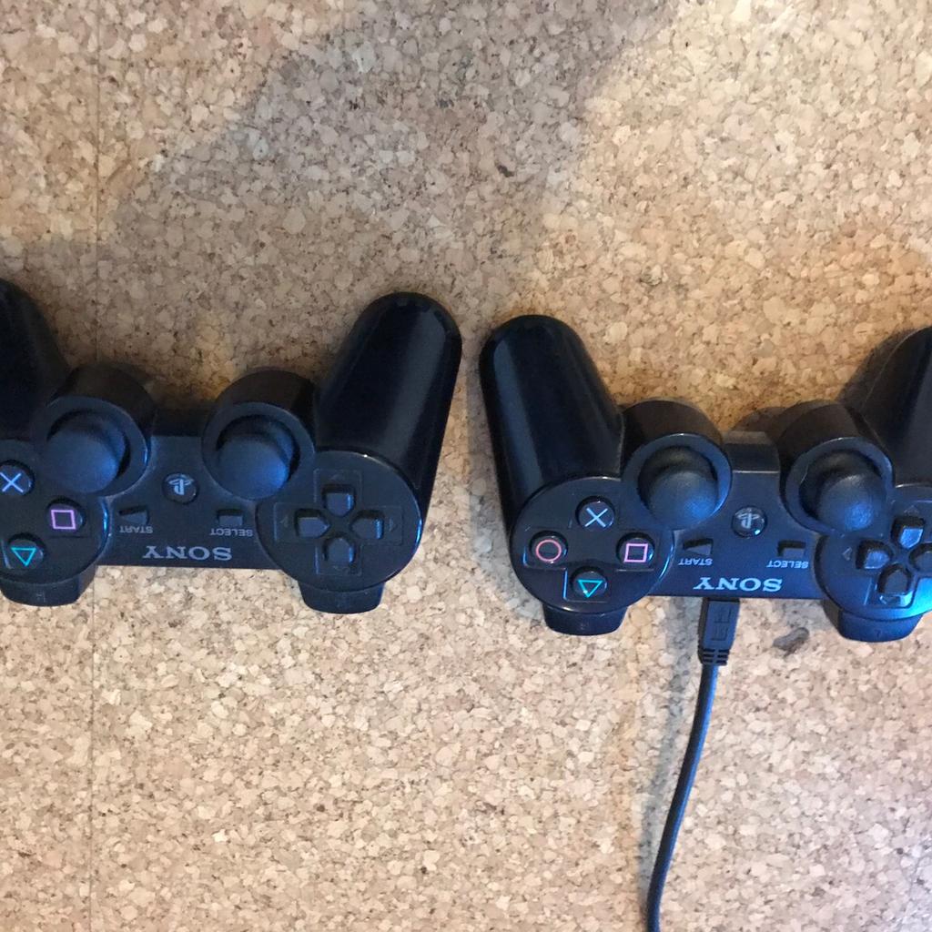 PS3 500gb + 2 controller + 18 Spiele in 68766 Hockenheim für 85,00